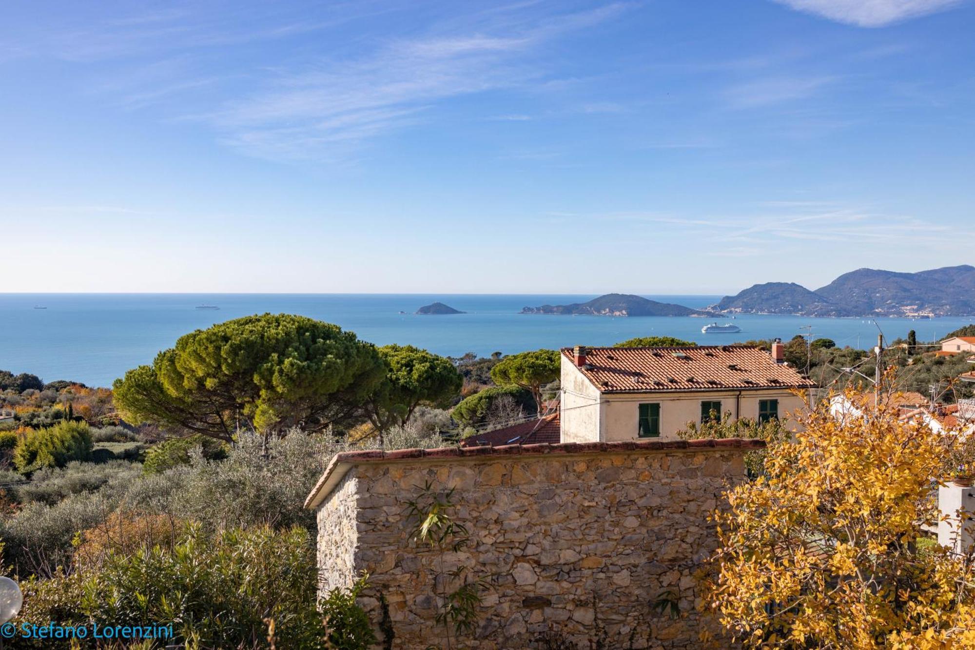 Albergo La Luna Sarzana Εξωτερικό φωτογραφία