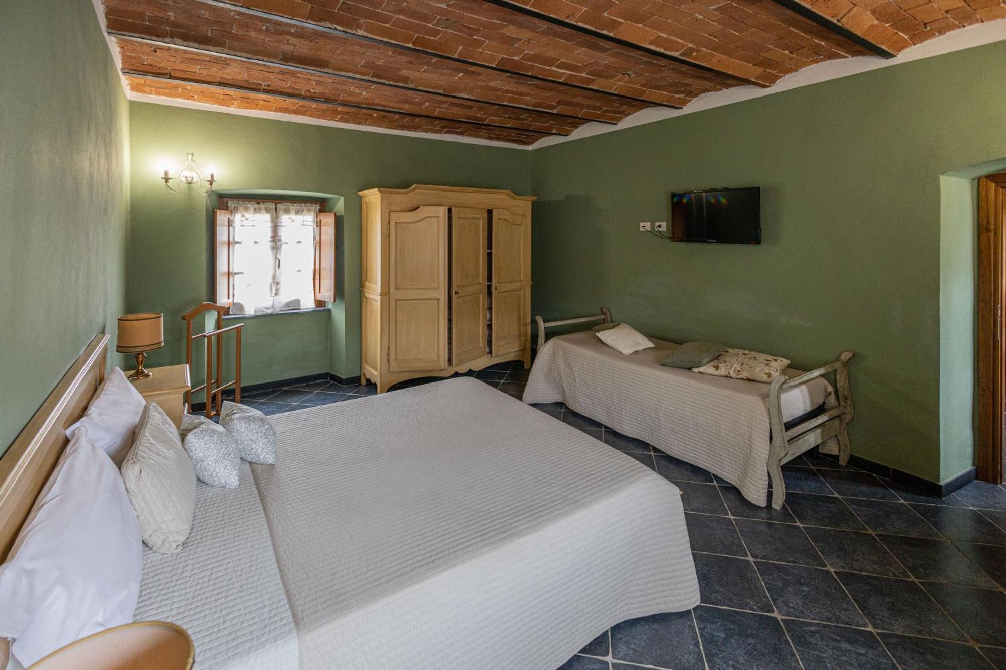 Albergo La Luna Sarzana Εξωτερικό φωτογραφία