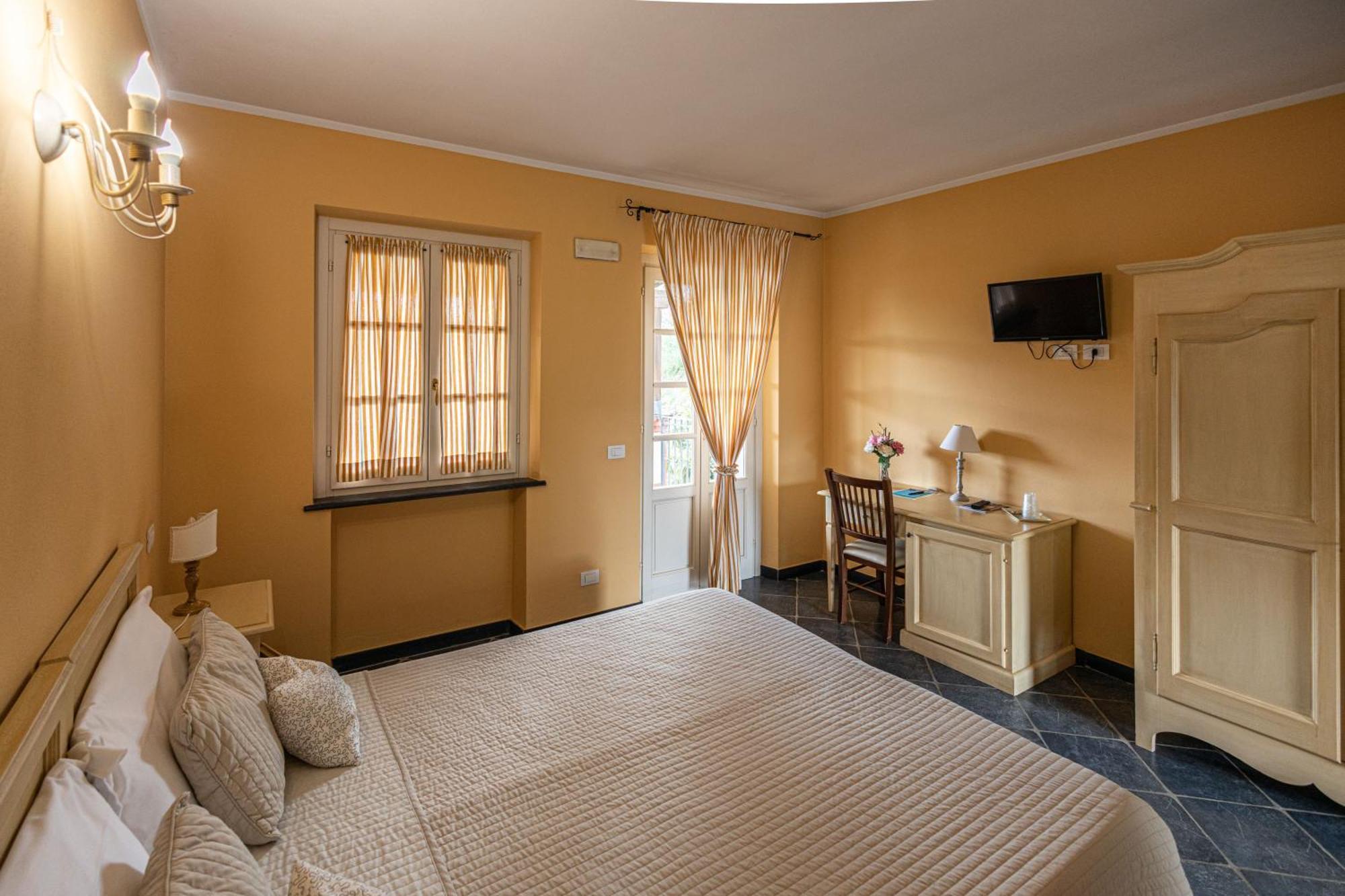 Albergo La Luna Sarzana Εξωτερικό φωτογραφία